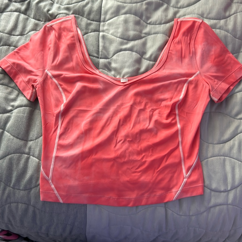 Lululemon Align tee